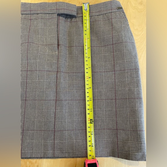 TOMMY HILFIGER MINI SKIRT SIZE4 - Picture 11 of 11